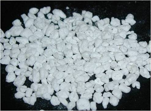 Expanded perlite